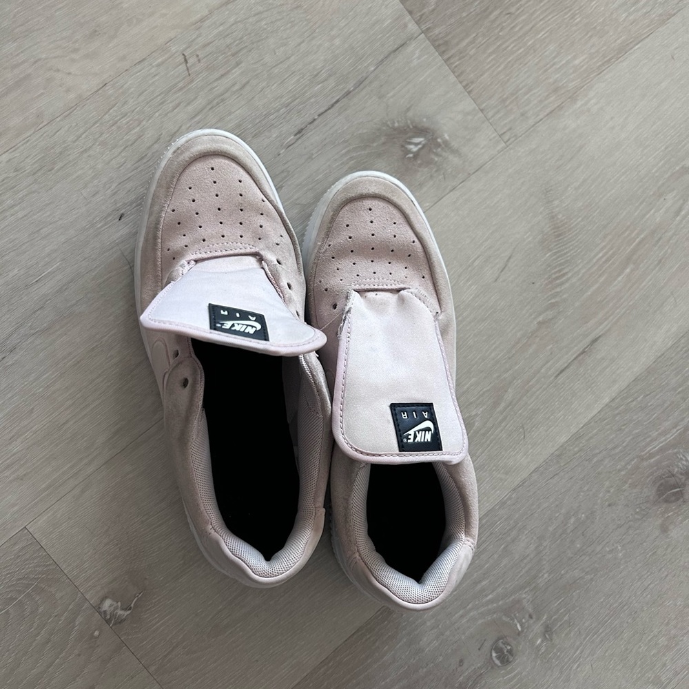 Nike shoes